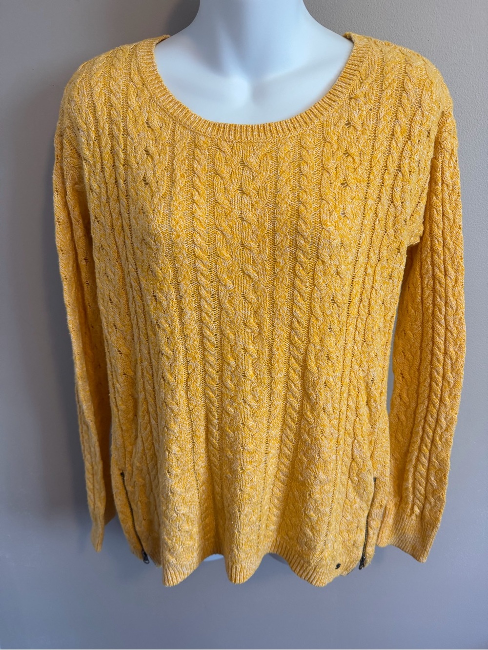 American Eagle Yellow Cable Knit Side Zip Sweater M